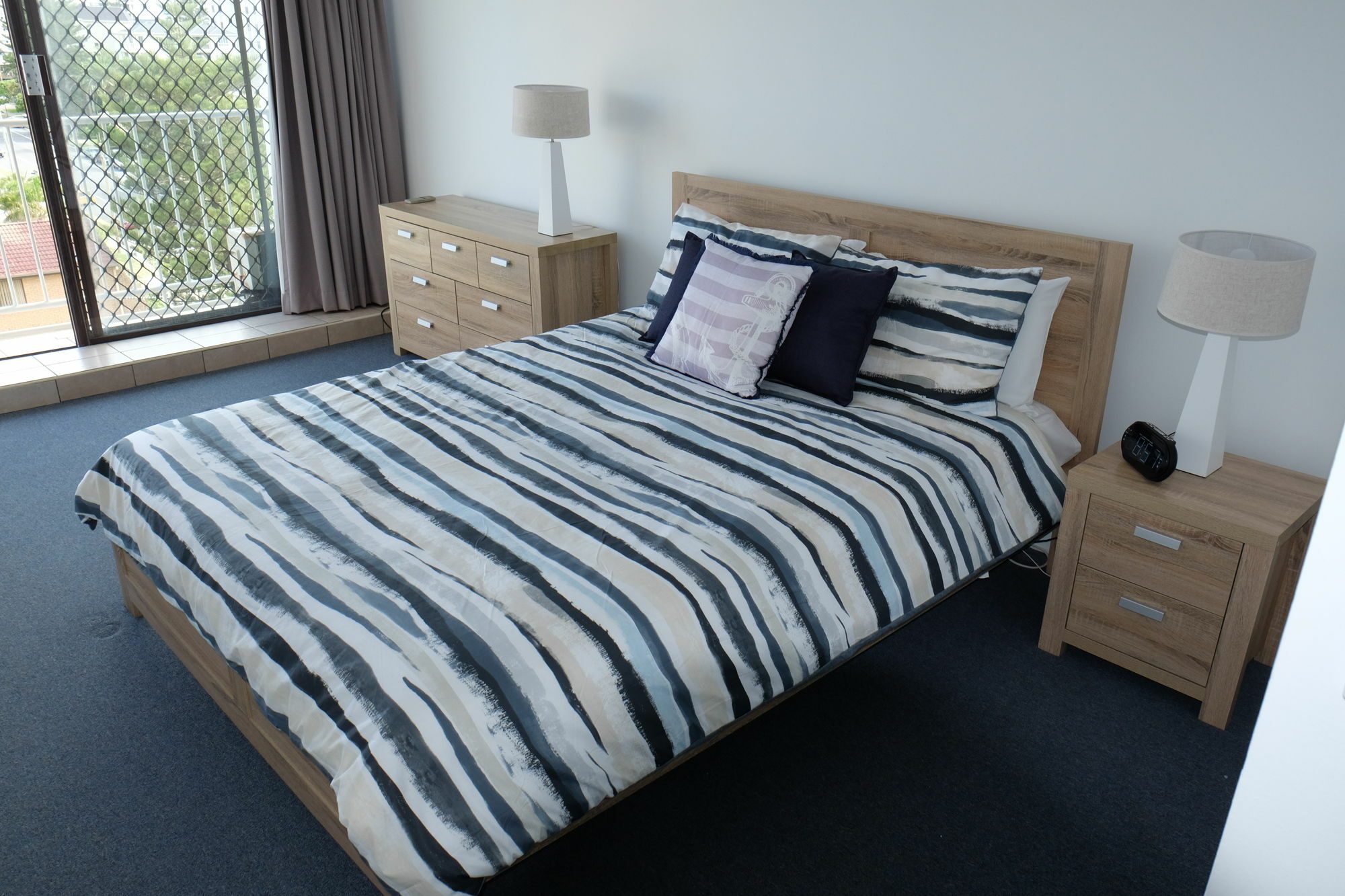 Queensleigh Holiday Apartments 브로드비치 외부 사진